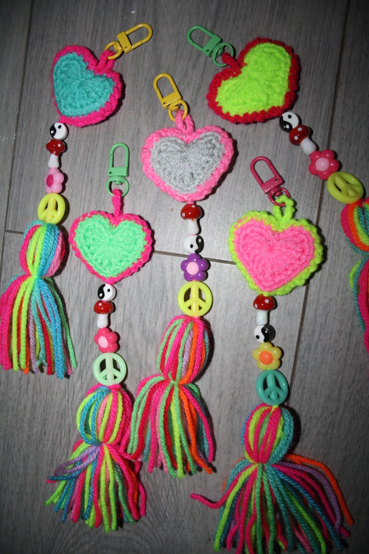 Crochet bag charm - THE MAGIC LABEL