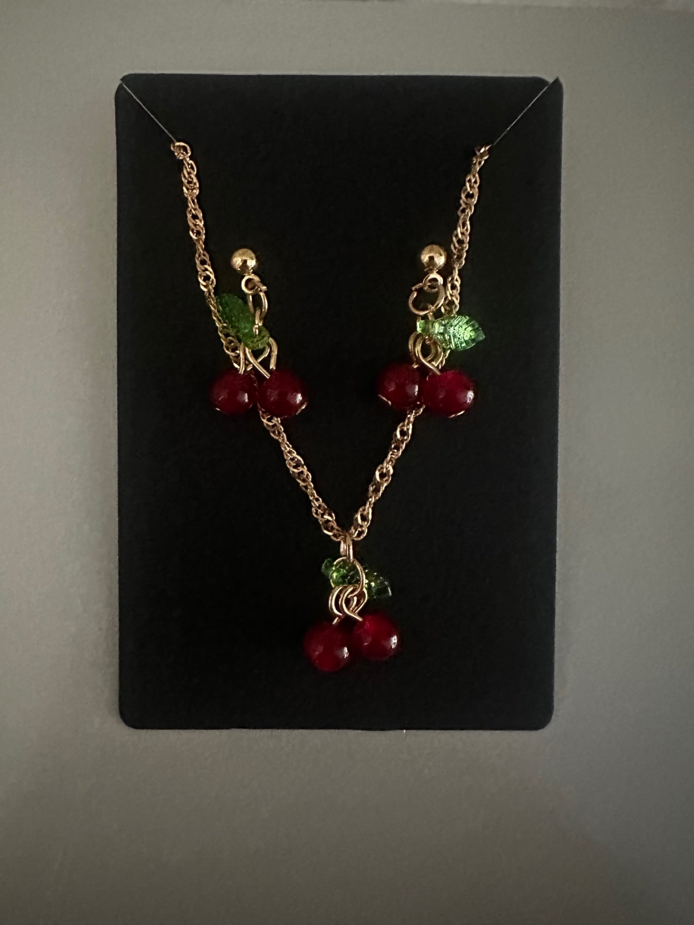 Cherry set