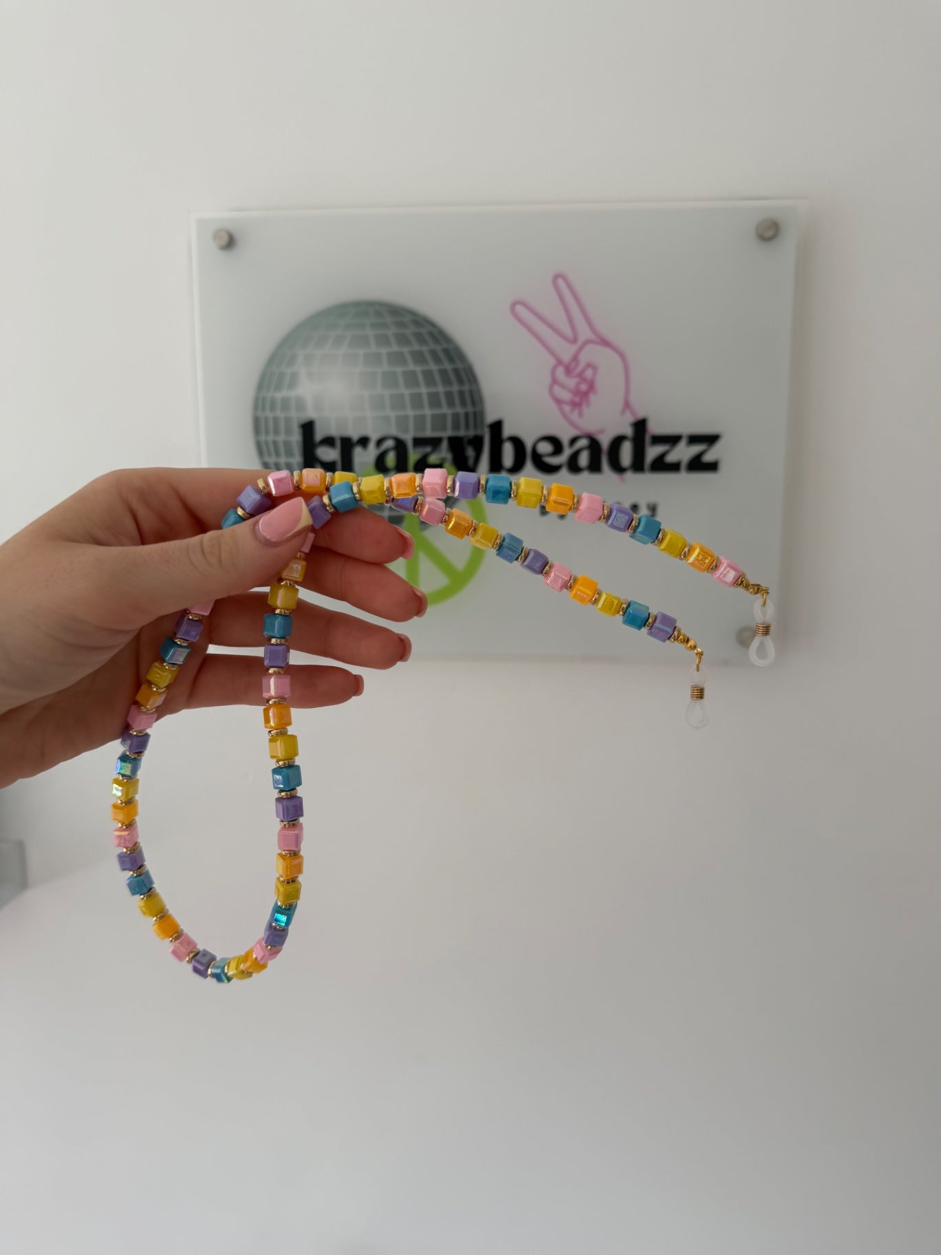 ‘Rainbow rush’ sunglasses strap