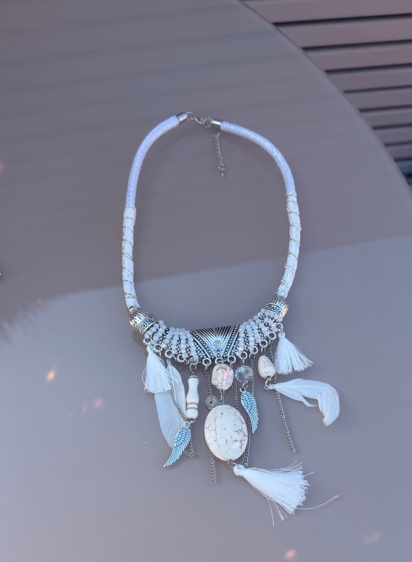Wild spirit white