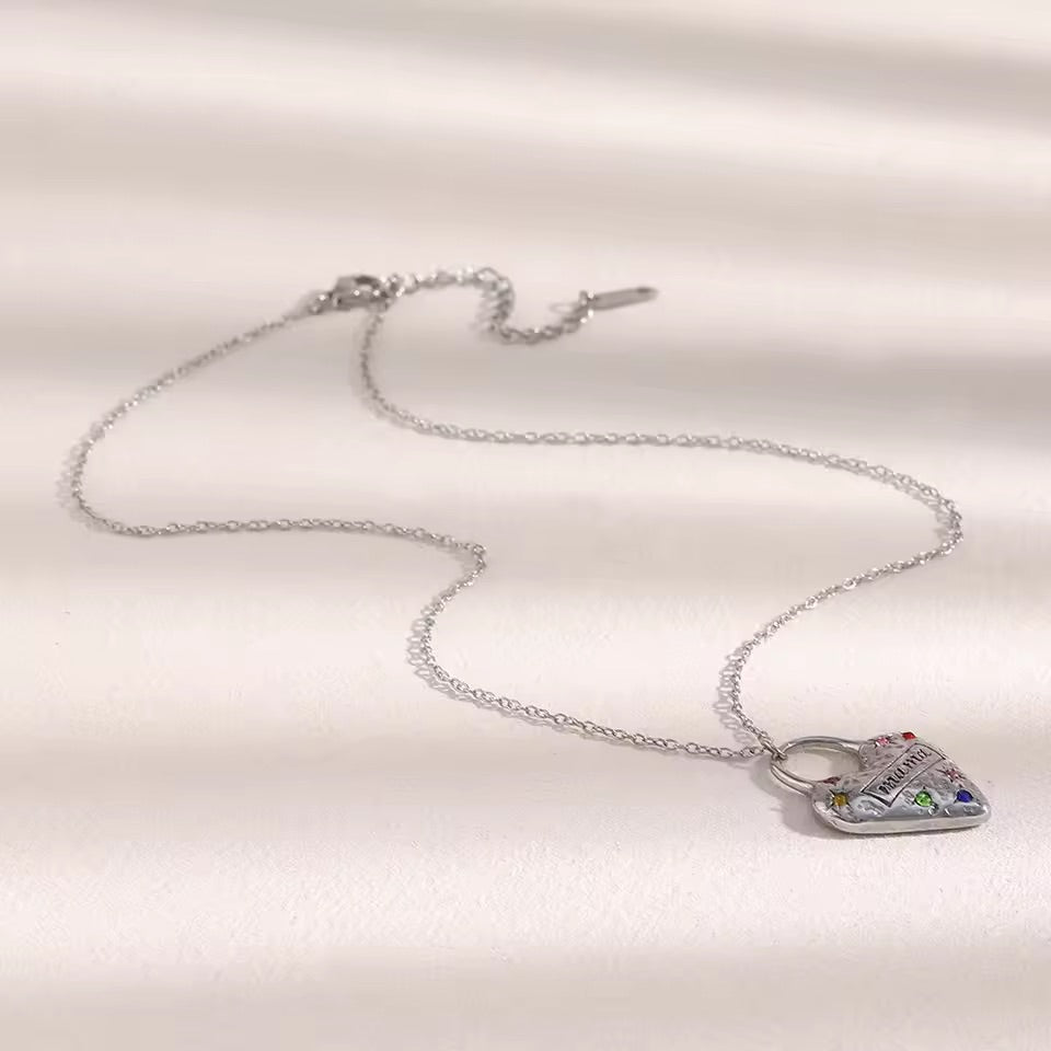 Mama’s Love Lock Silver Necklace 💘