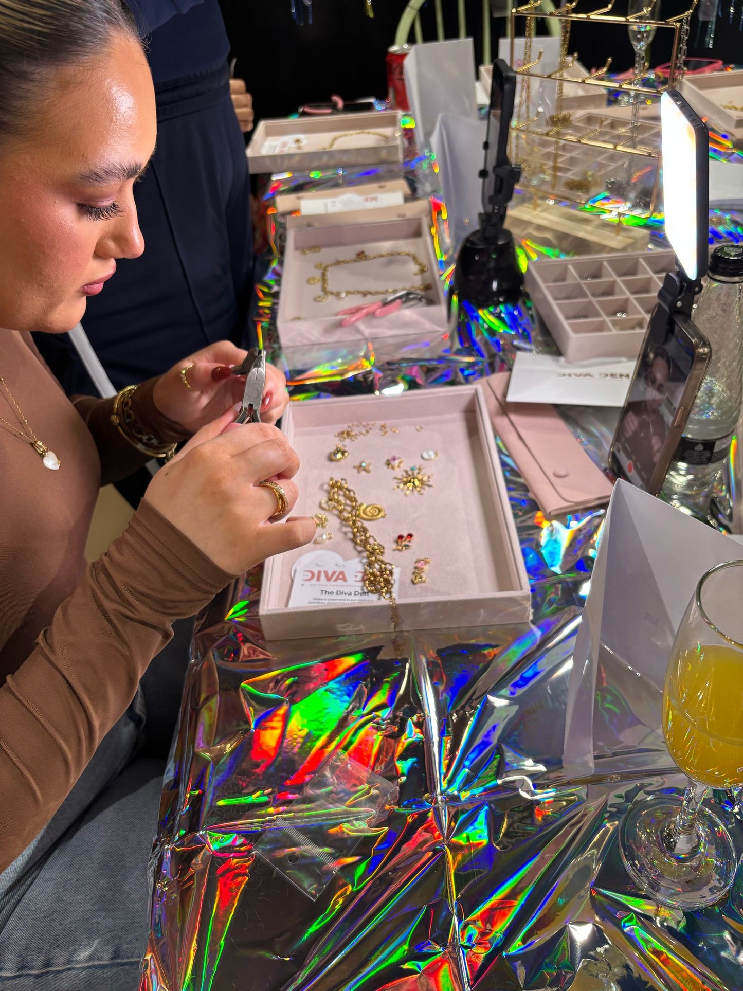 6th December - Charm Bar Workshop