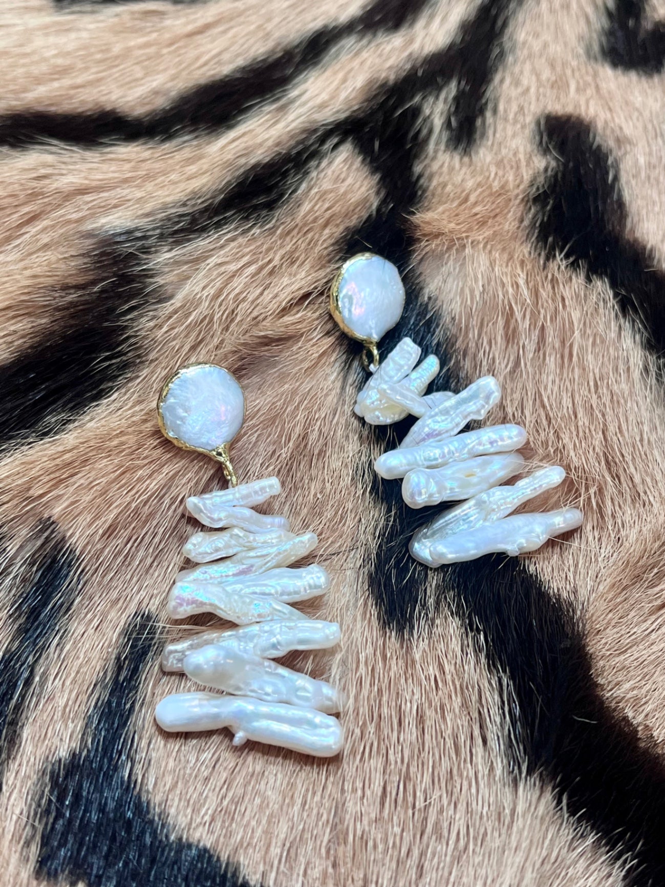 Biwa Pearl Earrings Purity & Faith