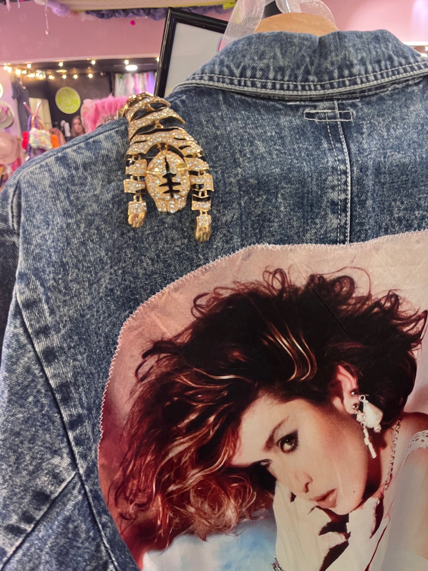 Leopard Crystal Brooch