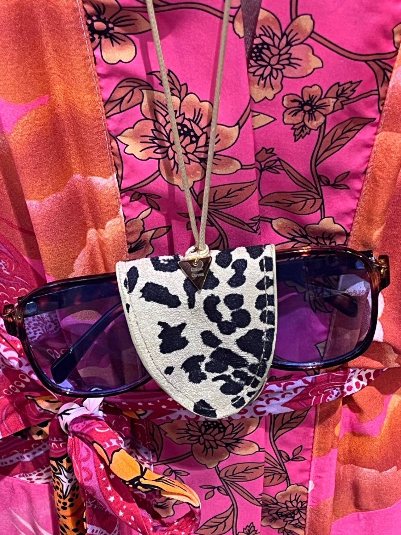 Leopard Glasses Pouch Holder