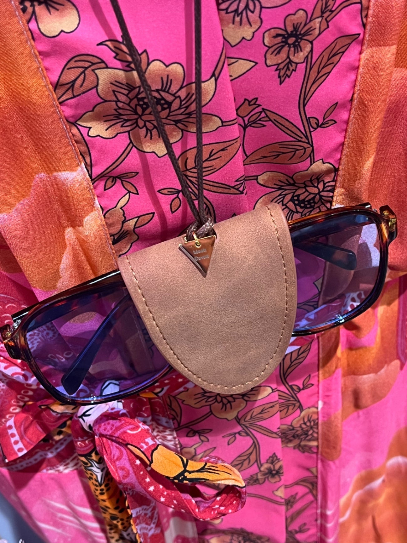 Tan Sunglasses Pouch Holder