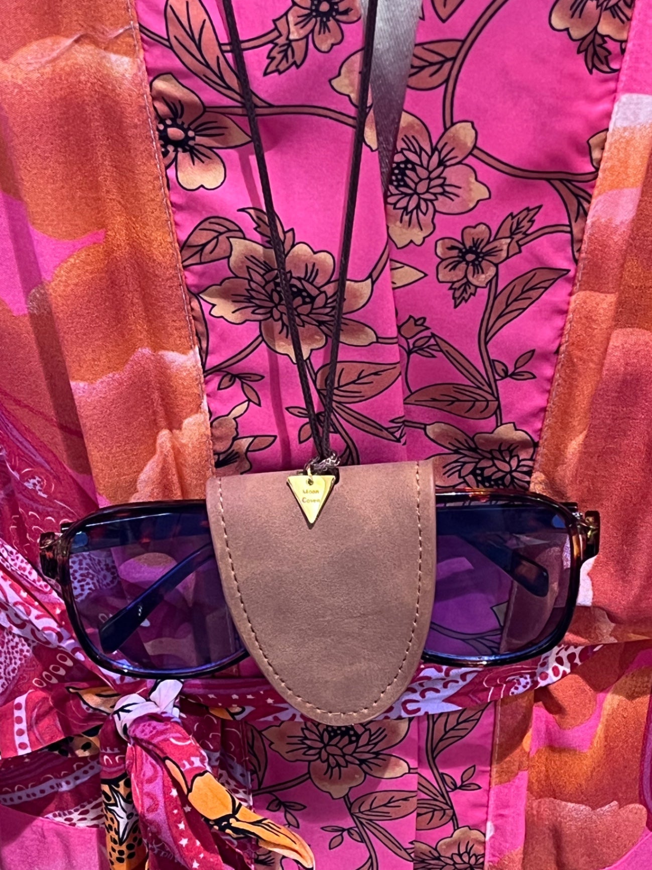 Tan Sunglasses Pouch Holder