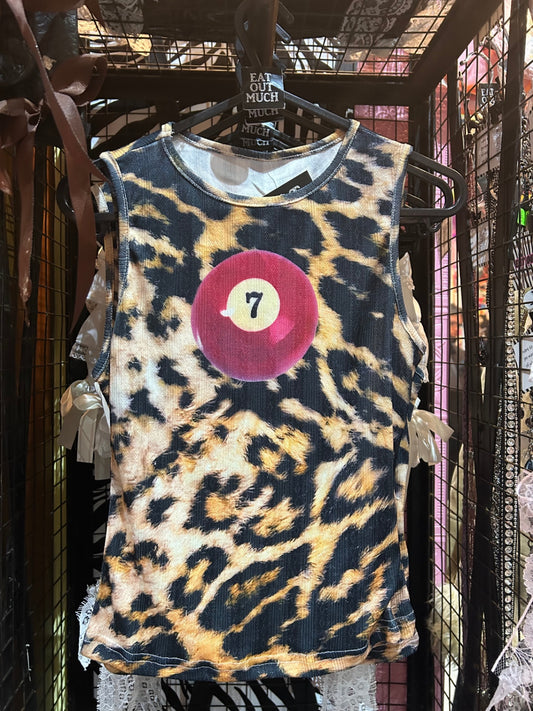 Leo tank