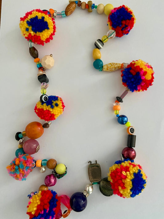 PnO Pom Pom Necklace 4