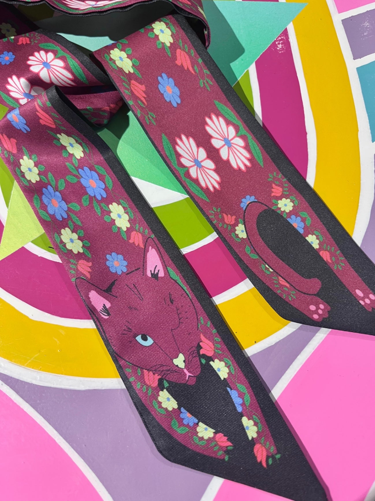 Burgundy Daisy Cat Scarf