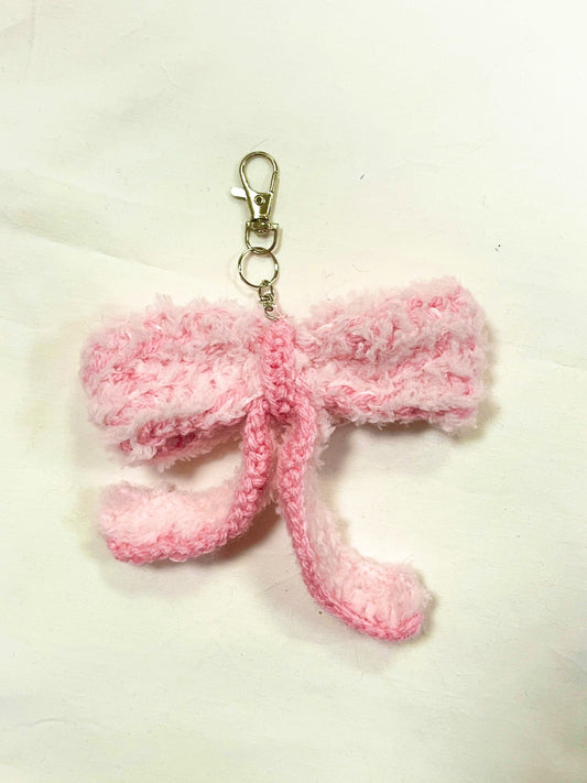 Pink fluffy crochet bow keyring 