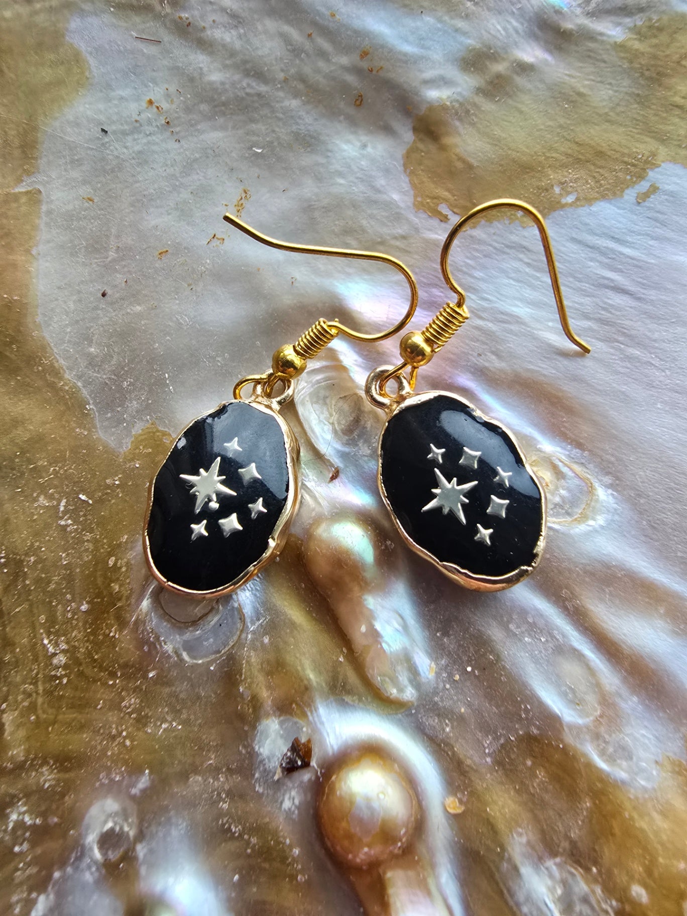 Obsidian sparkle earrings 
