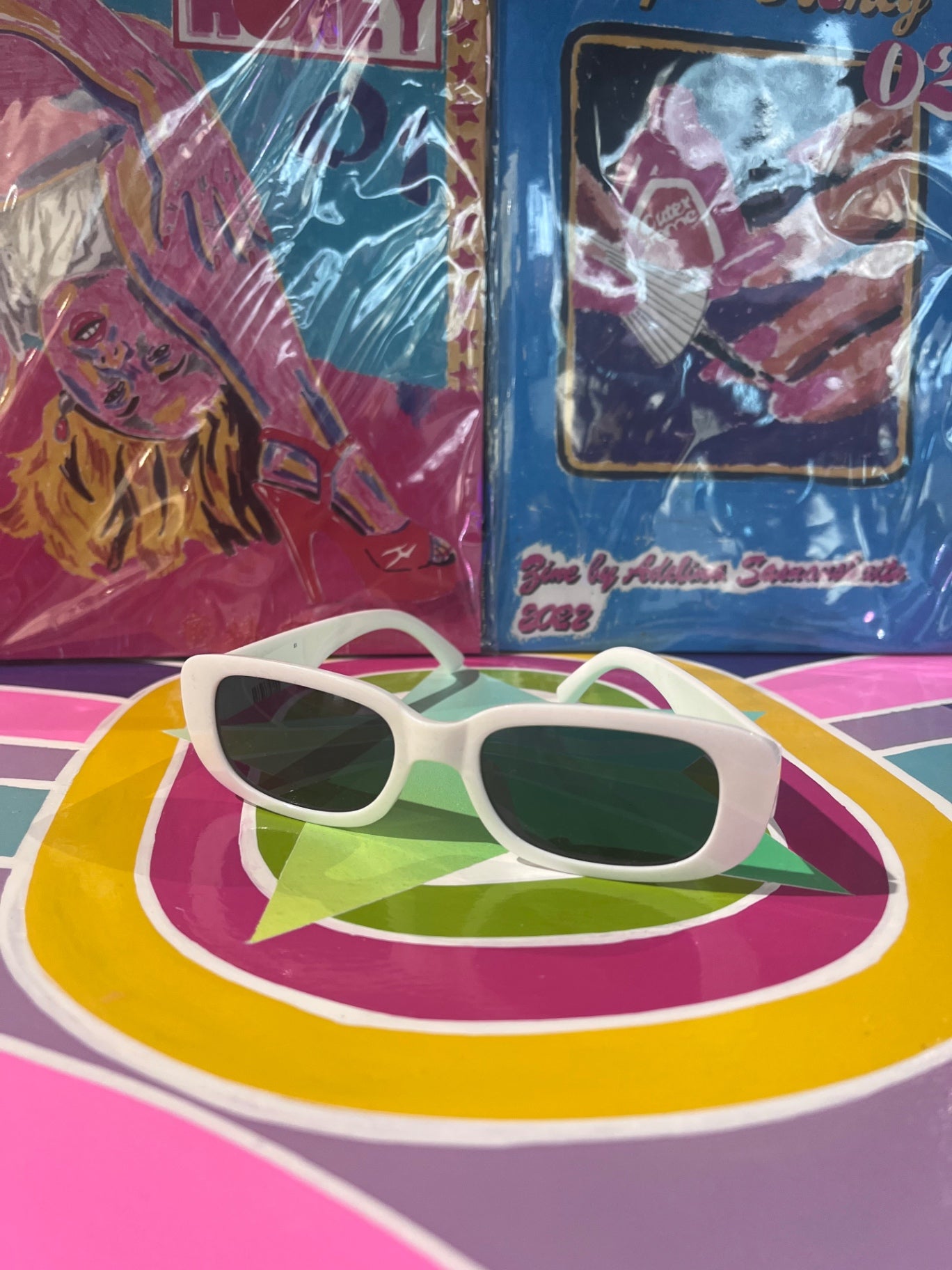 90s Oblong Sunnies White