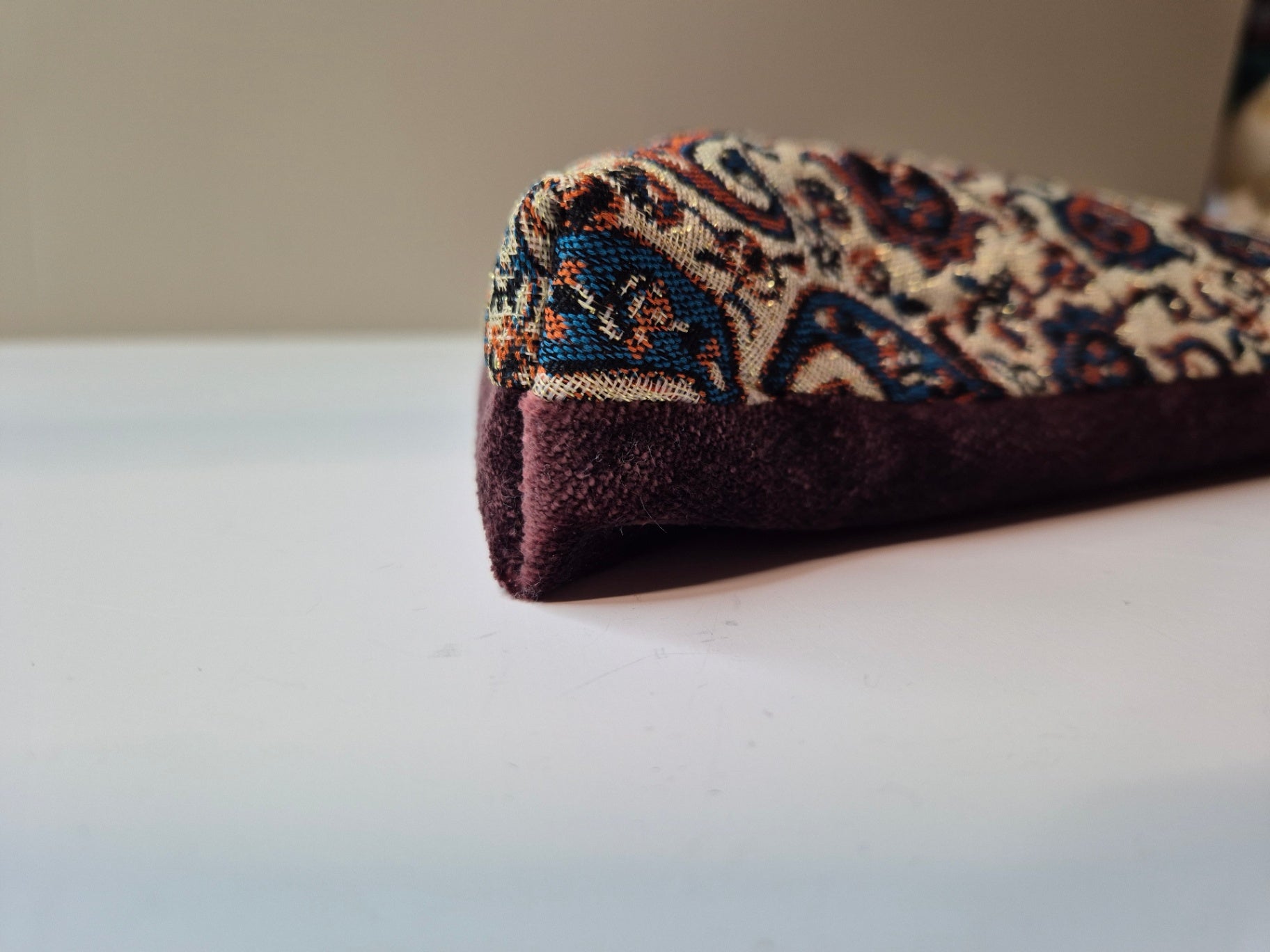 Triangle paisley 