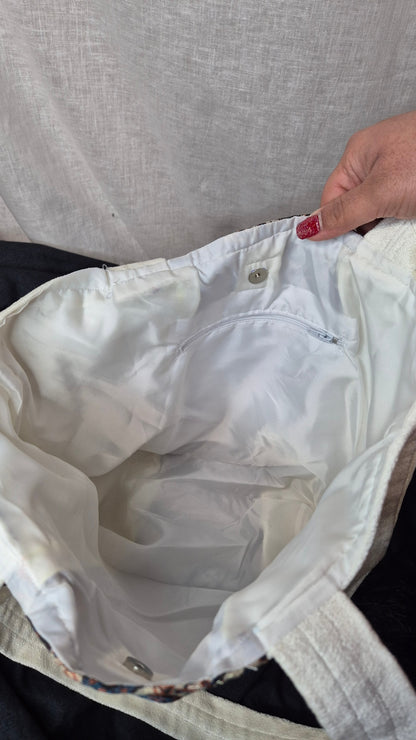 White tote