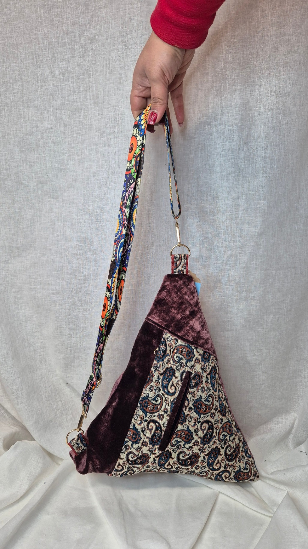 Triangle paisley 