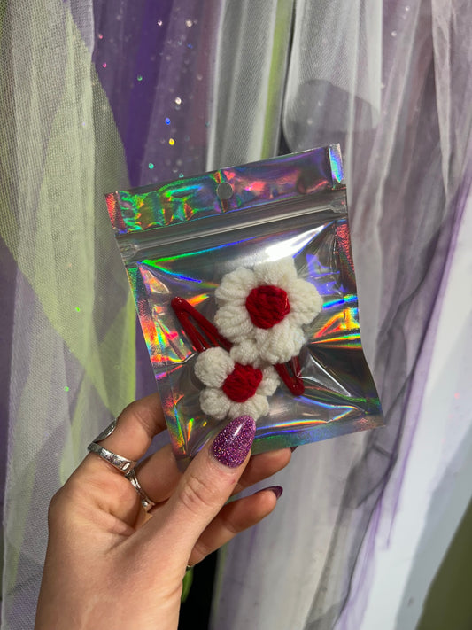 Red and White Flower Clip