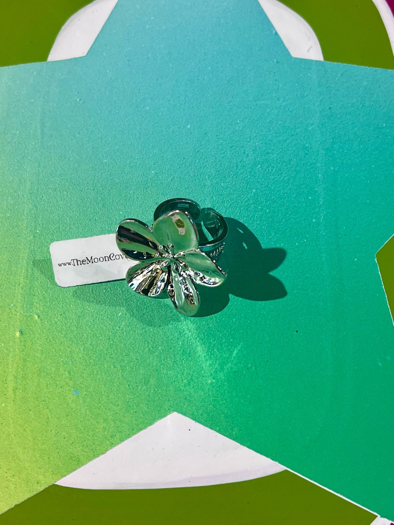 Silver Daisy Flower Ring