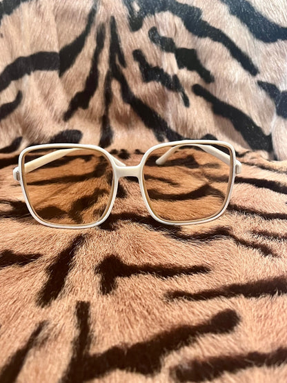 60s Sunnies Cream Tea