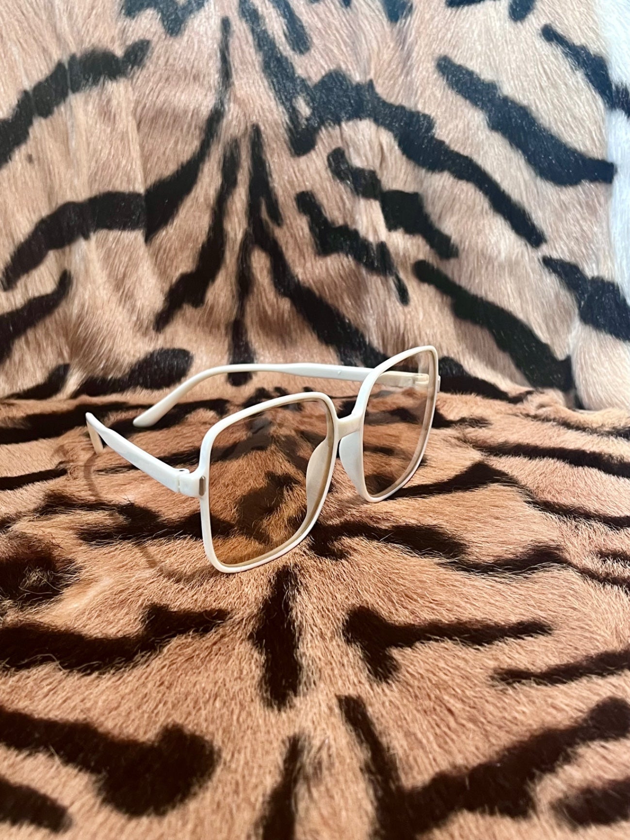 60s Sunnies Cream Tea