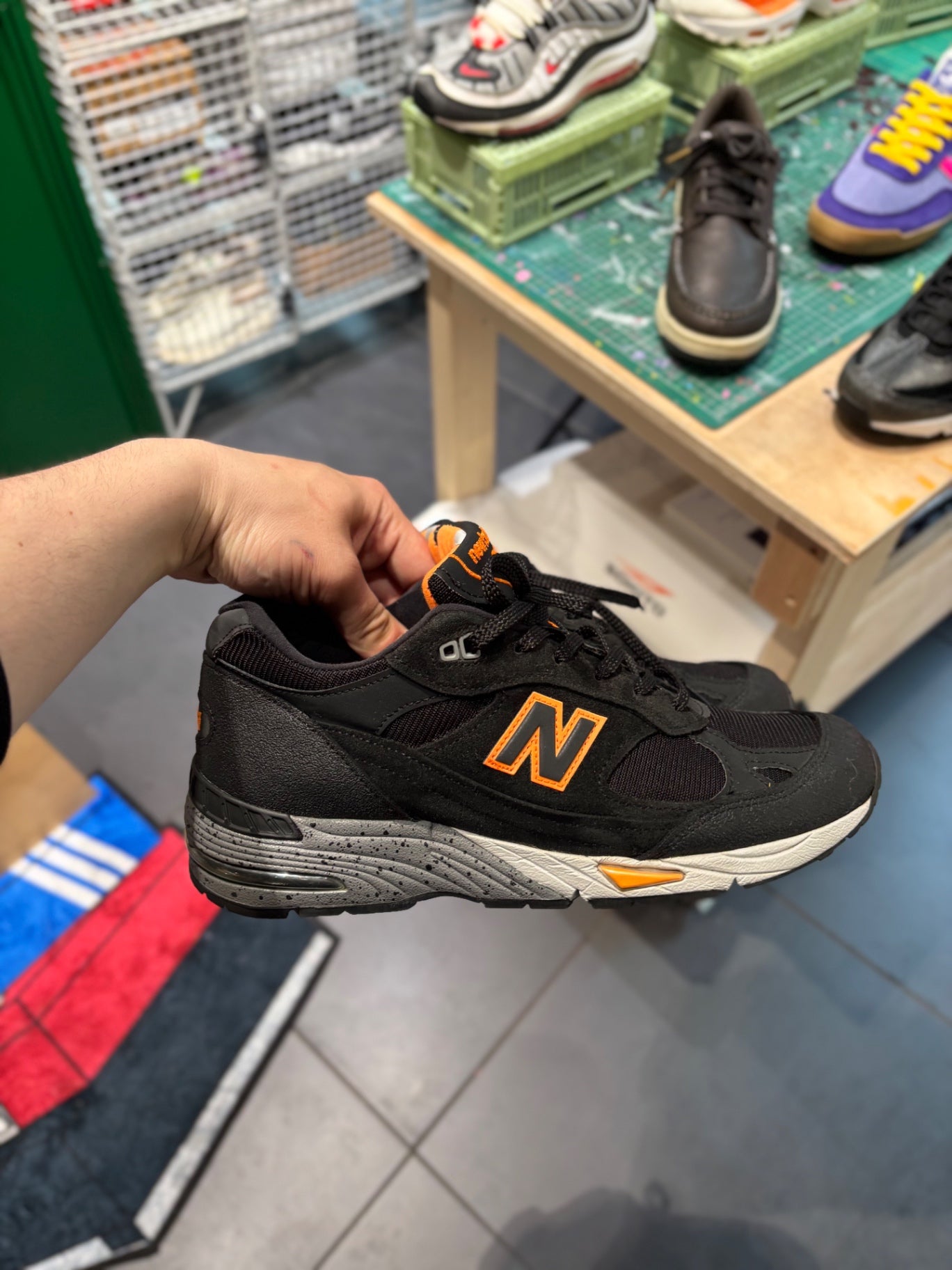 NB 991 UK8.5 no box 