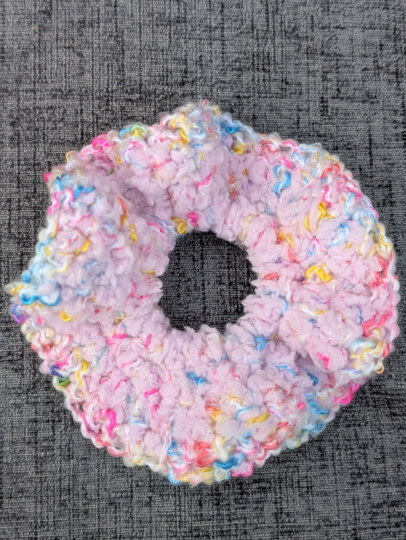 Candyfloss scrunchie