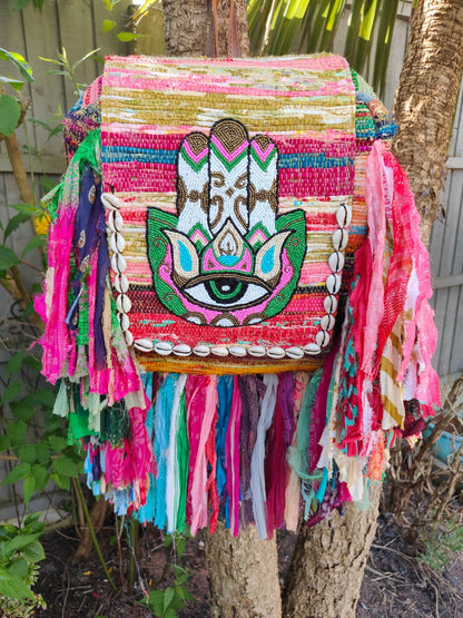 Frill sari back pack 