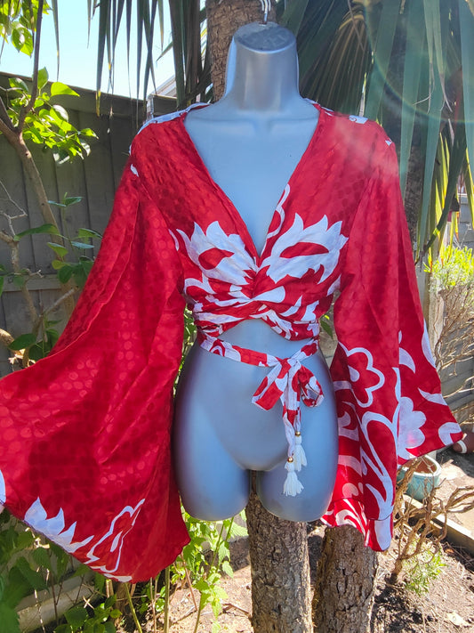 Stevie top red and white