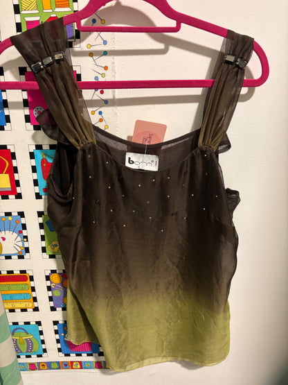 Green sleeveless top 