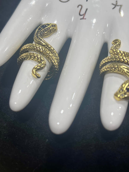 Snake jewel Ring