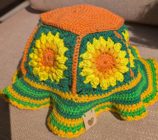 Sunflower bucket hat