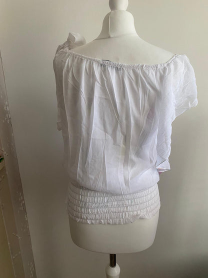 One shoulder white top with flowers 