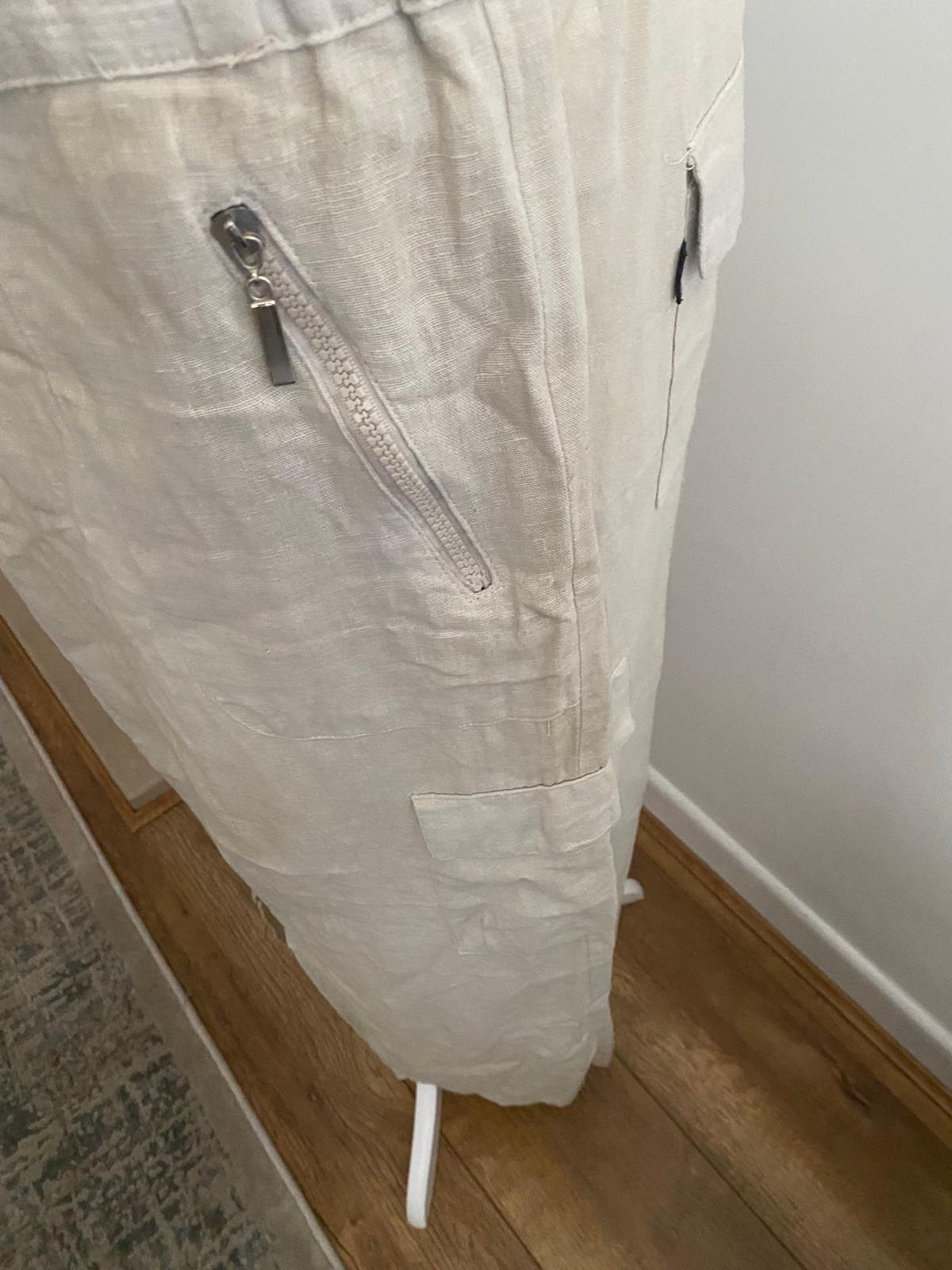Beige cargo skirt 