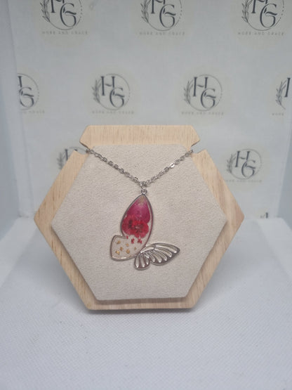 Real flowers butterfly necklace
