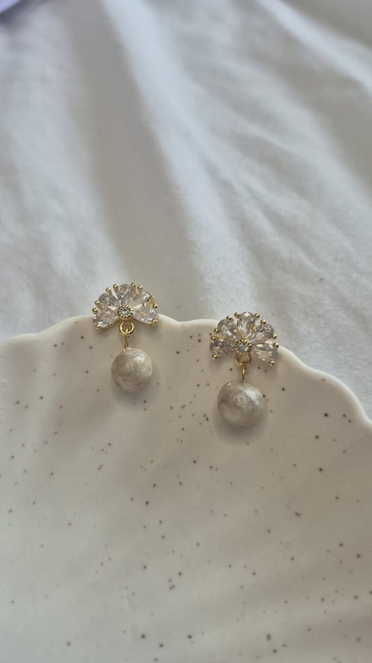 Gemstone Fan Pearl Earrings