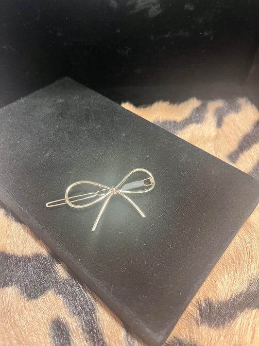 Gold Snap Bow Clip