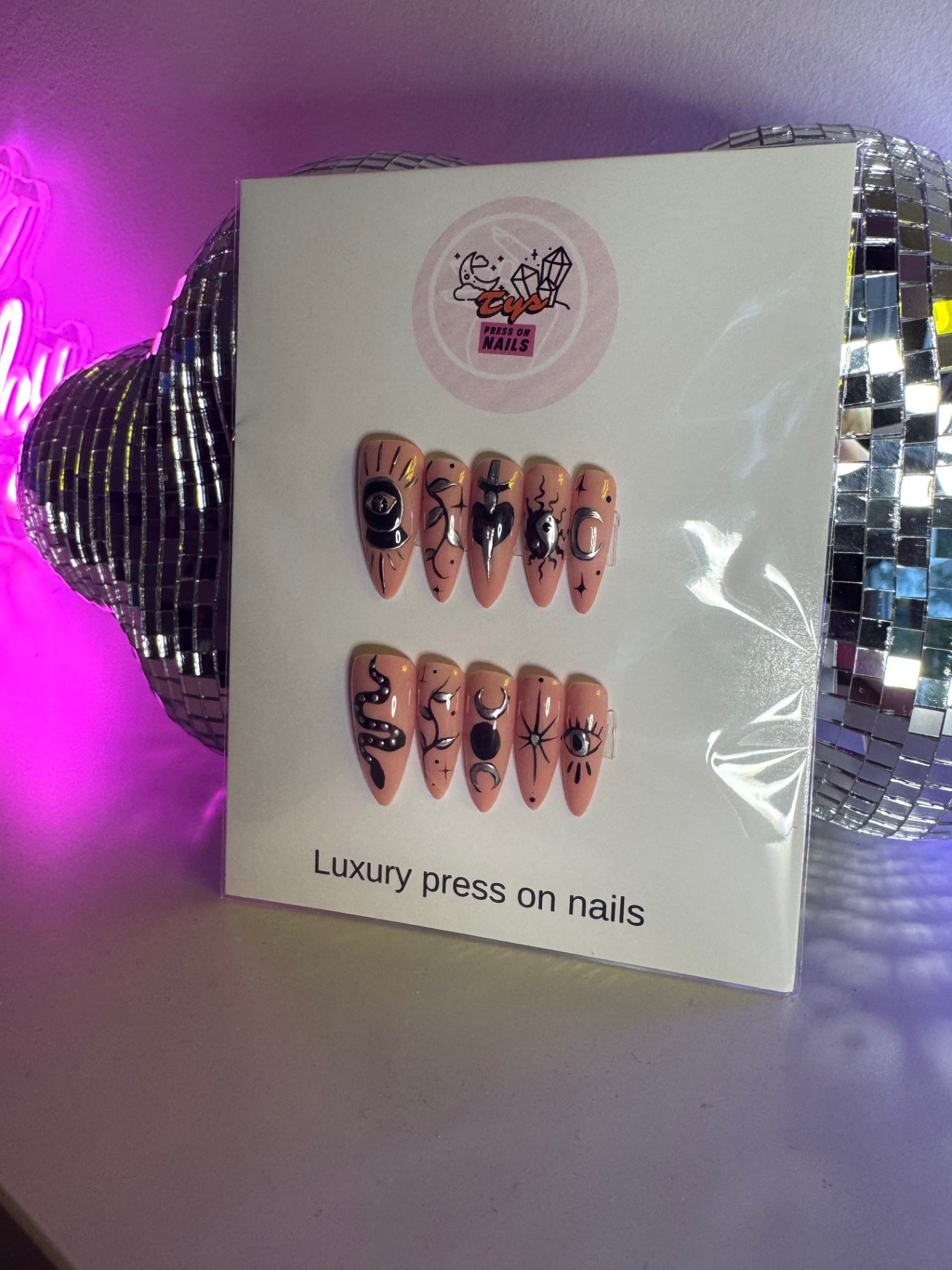 Gothic black & silver Nude