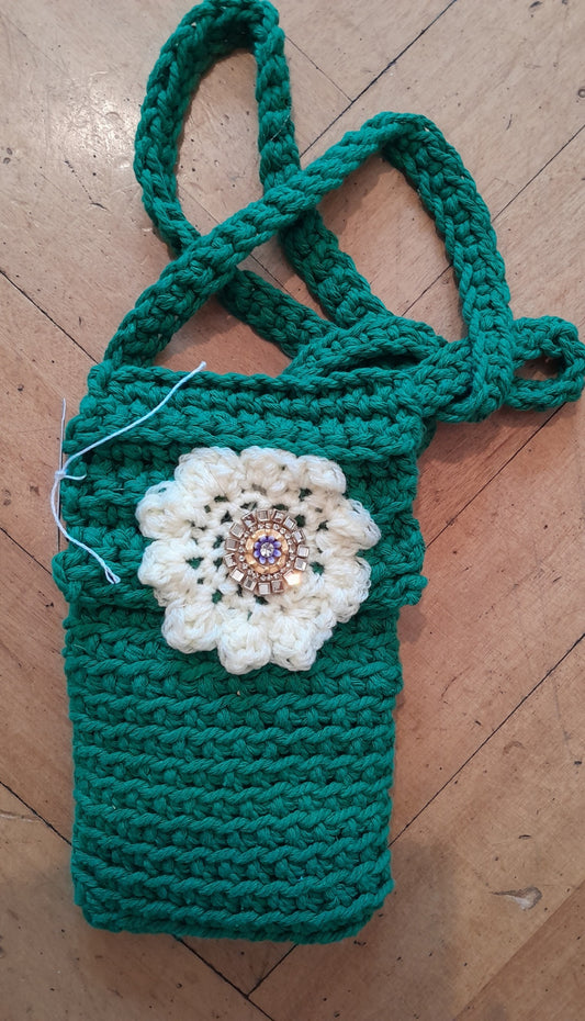 Crossbody 0green with yellow trim
