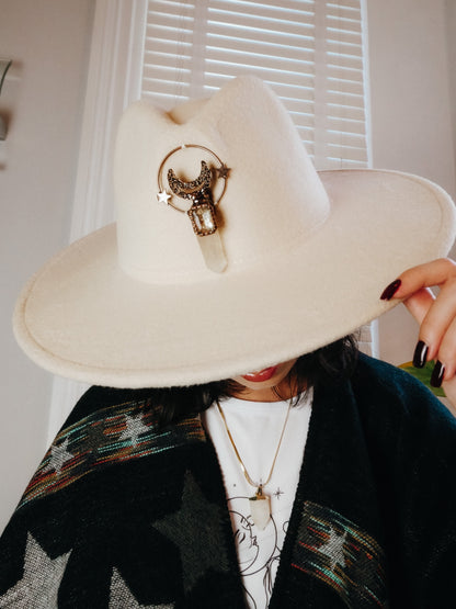 Lunar Vision Hat – Moonstone Cream Edition with White Quartz Amulet