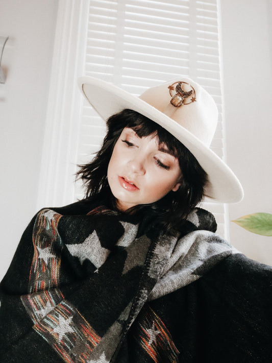 Lunar Vision Hat – Moonstone Cream Edition with White Quartz Amulet