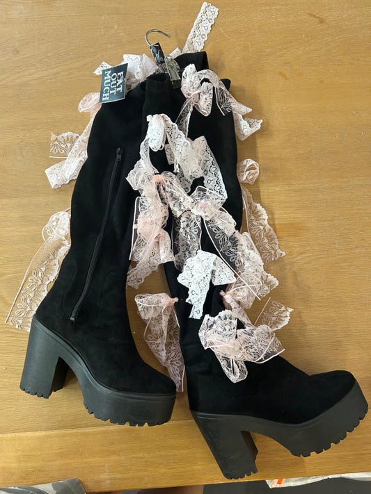 Upcycled Boots - Lace Bows UK 5