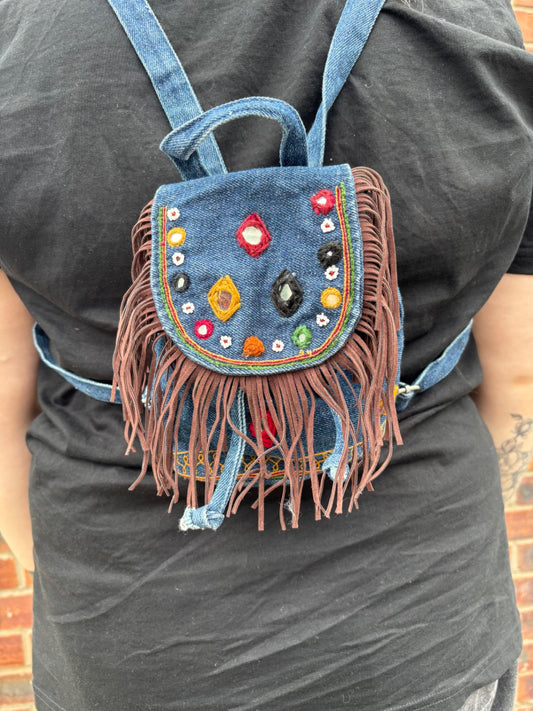 Reclaimed vintage 00's backback