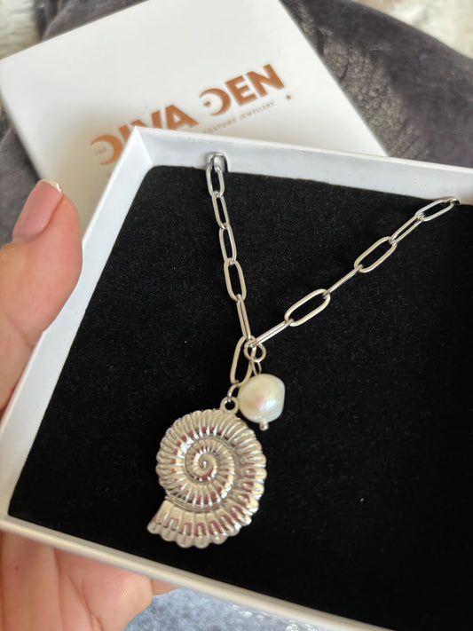 Shell and Pearl Necklace