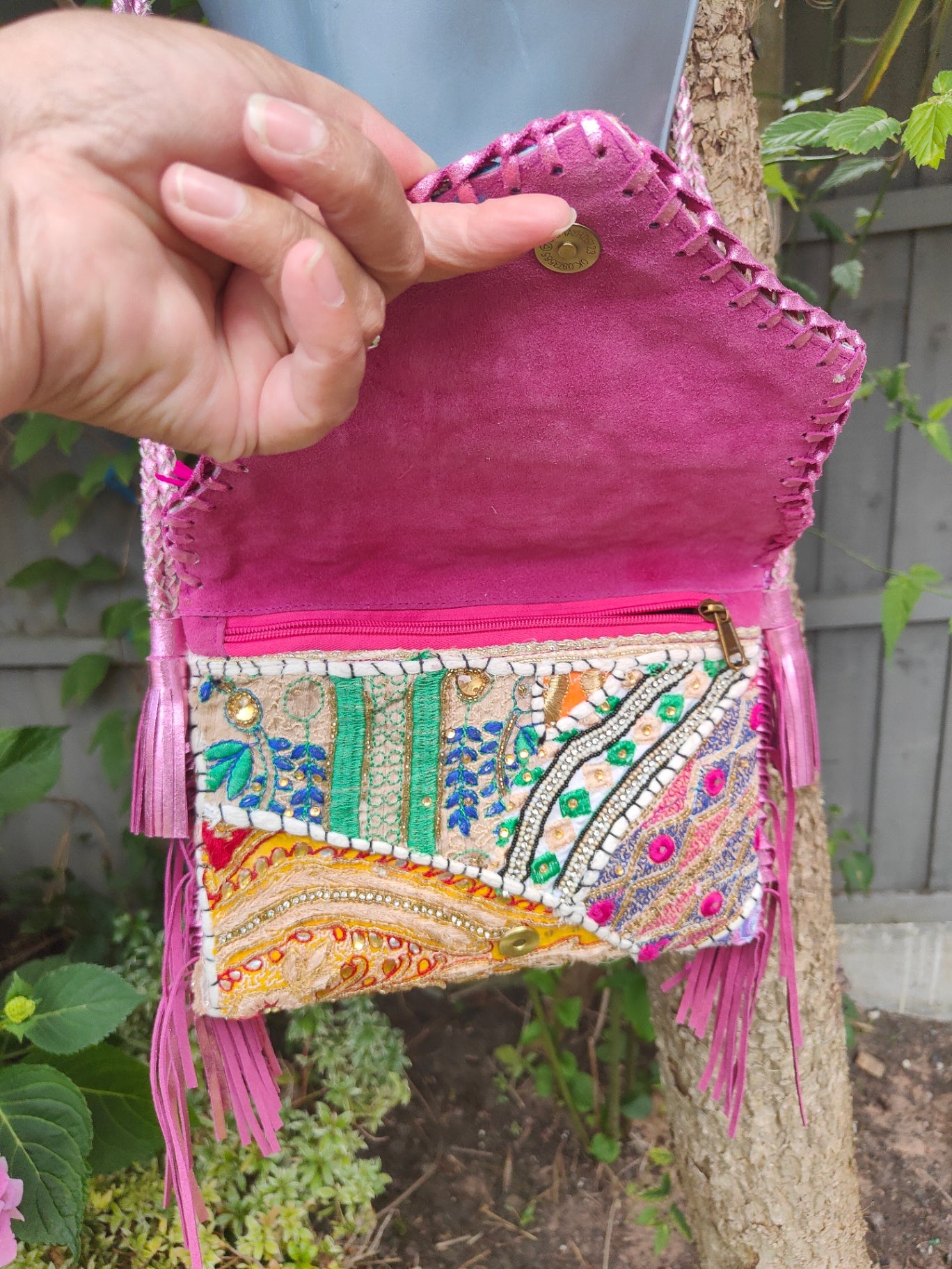 Chilean cross body bag - pink tassles 