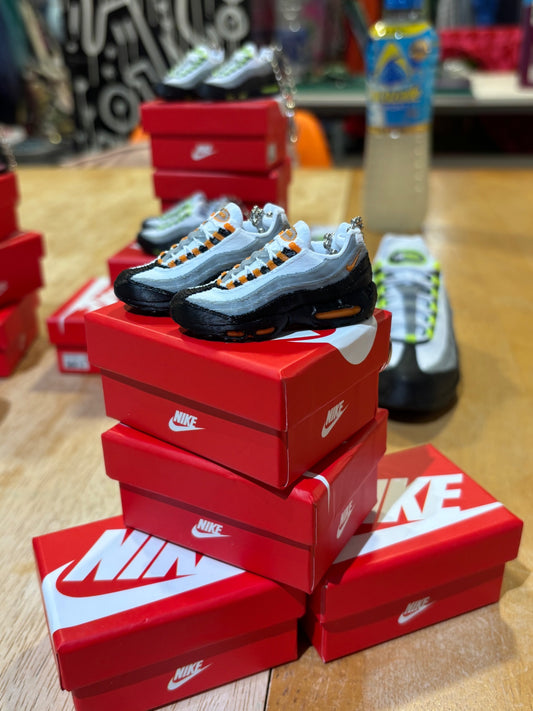 110 Keyring Mandarin