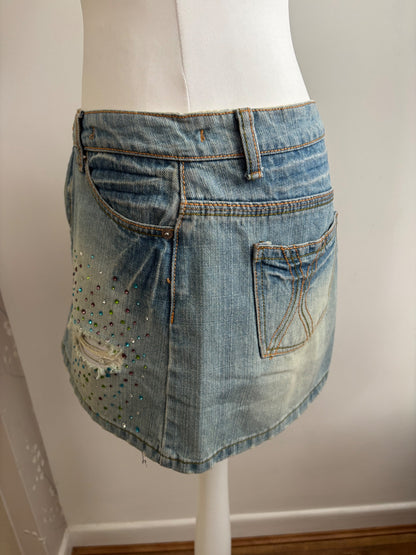 Denim mini skirt with sequins 