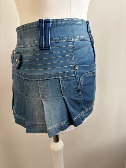 Pleated denim mini skirt 
