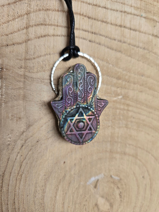 Labradorite hamsa hand necklace