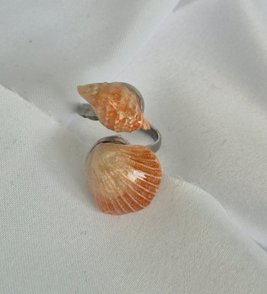 2 Prong Seashell Ring