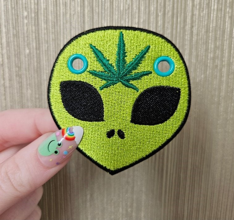 Plant Alien Lace Accessory